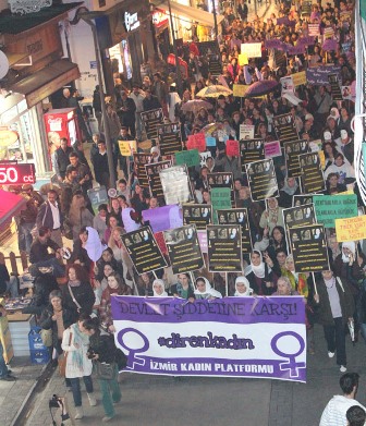 25 kasm izmir son